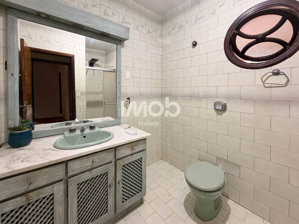 Casa, 3 quartos, 250 m² - Foto 21