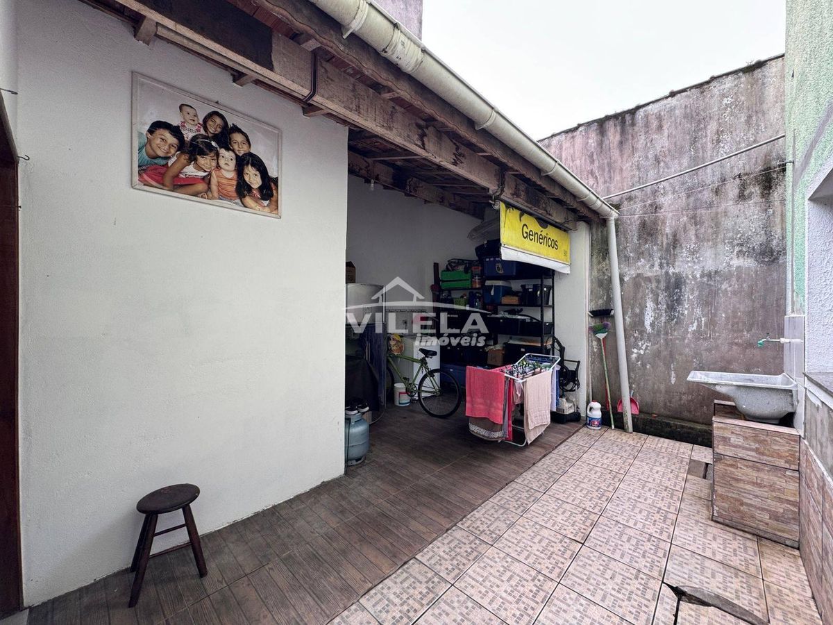 Sobrado á venda e locação definitivapoiares-caraguatatuba-sp