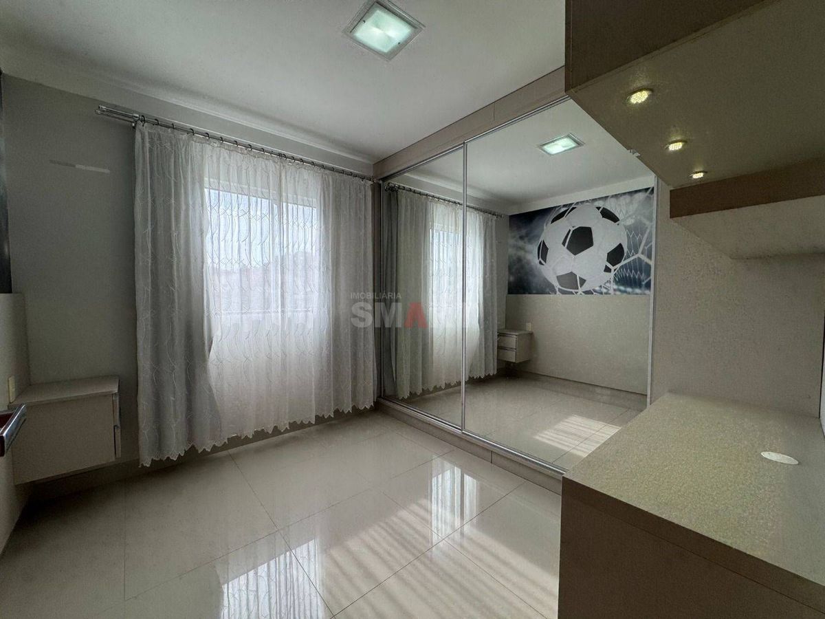 Apartamento com 1 Suíte +1 Quarto Mobiliado no Centro