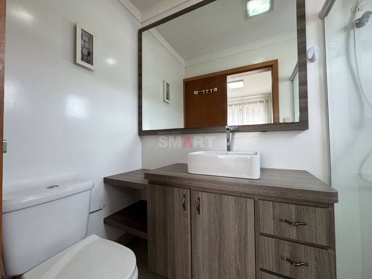 Apartamento com 1 Suíte +1 Quarto Mobiliado no Centro