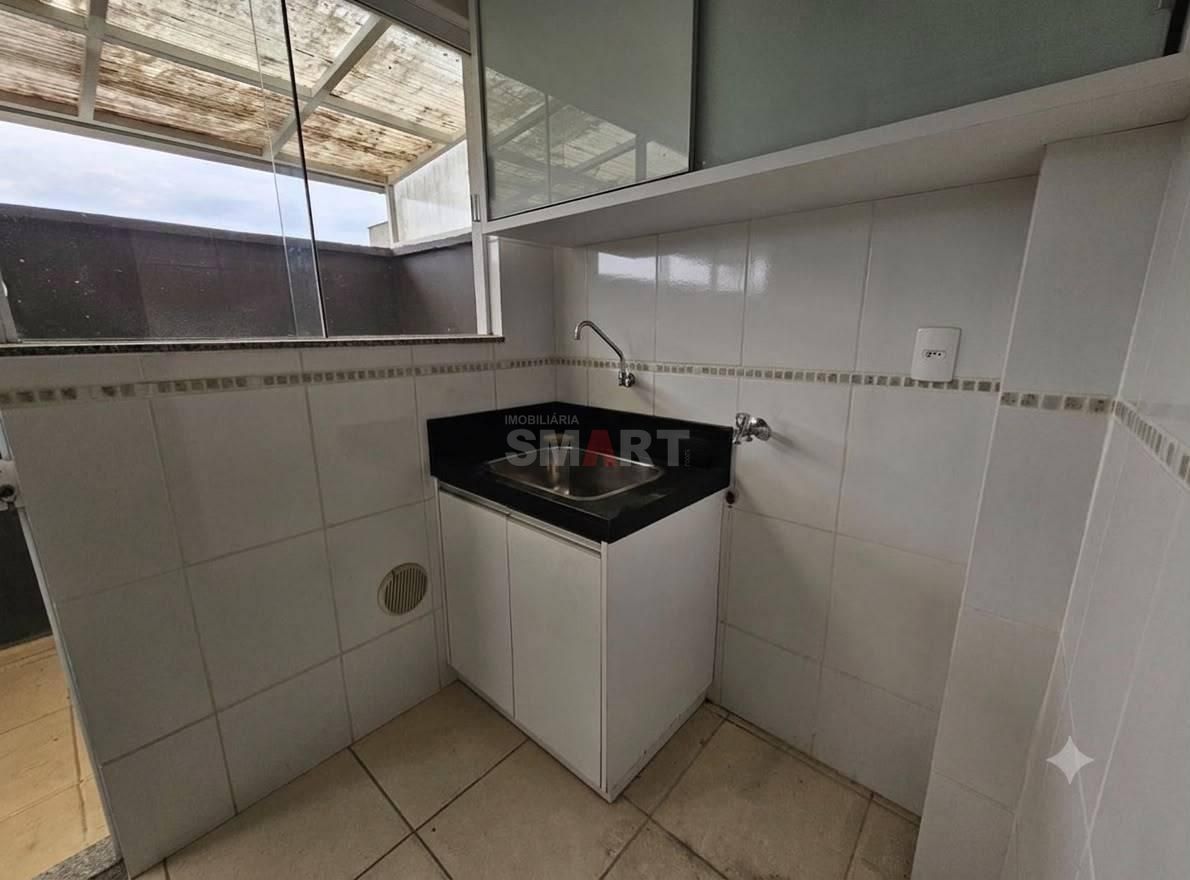 Apartamento com 2 quartos e Ampla Área Externa no Água Verde