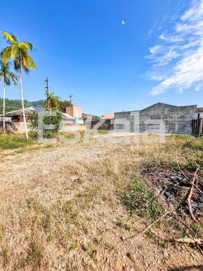 Terreno com 345,60m² de área total Barra do Rio Cerro - Jaraguá do Sul