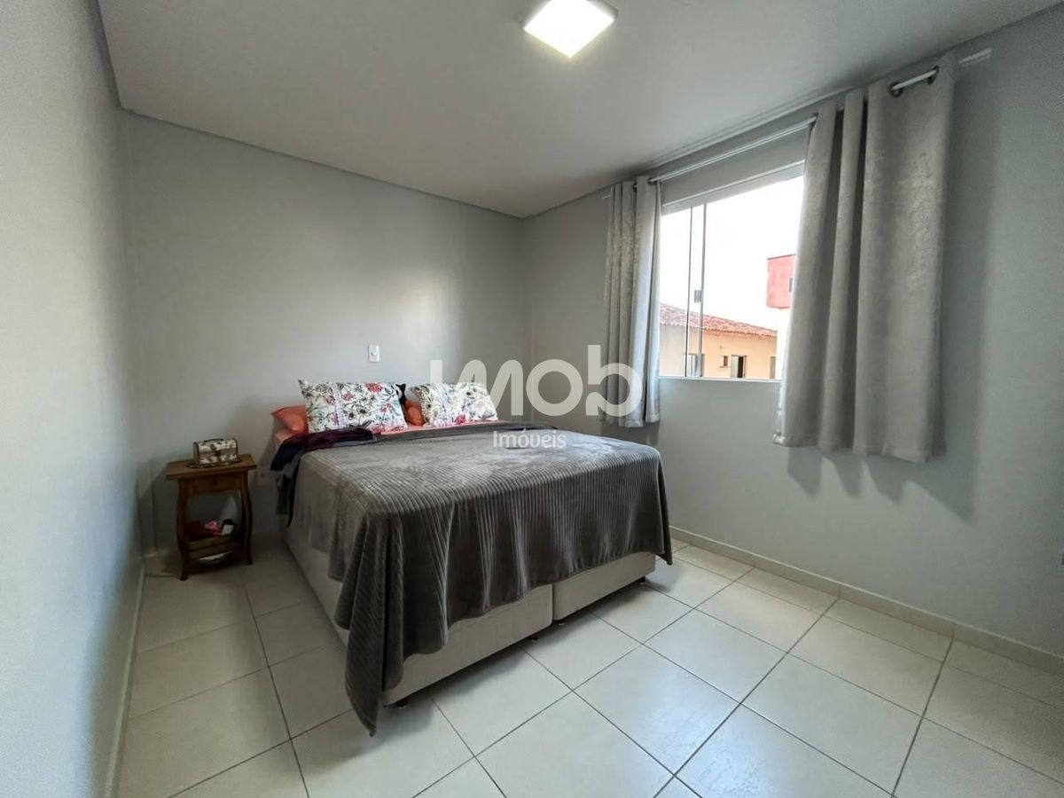 Apartamento com suíte + 2 quartos, rau