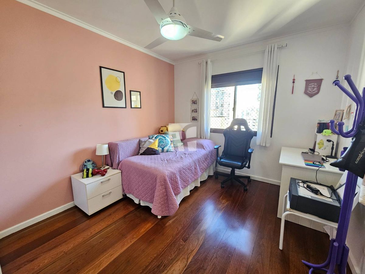 Apartamento com 4 quartos, Campo Belo - São Paulo