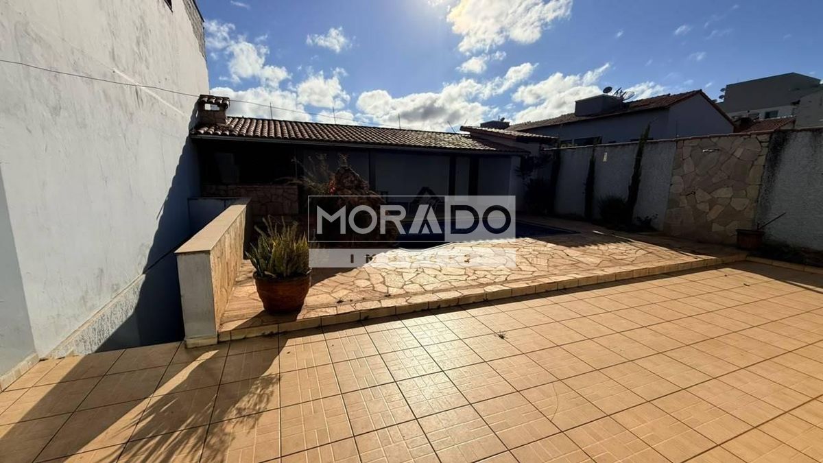 Casa, 3 quartos, 284 m² - Foto 18