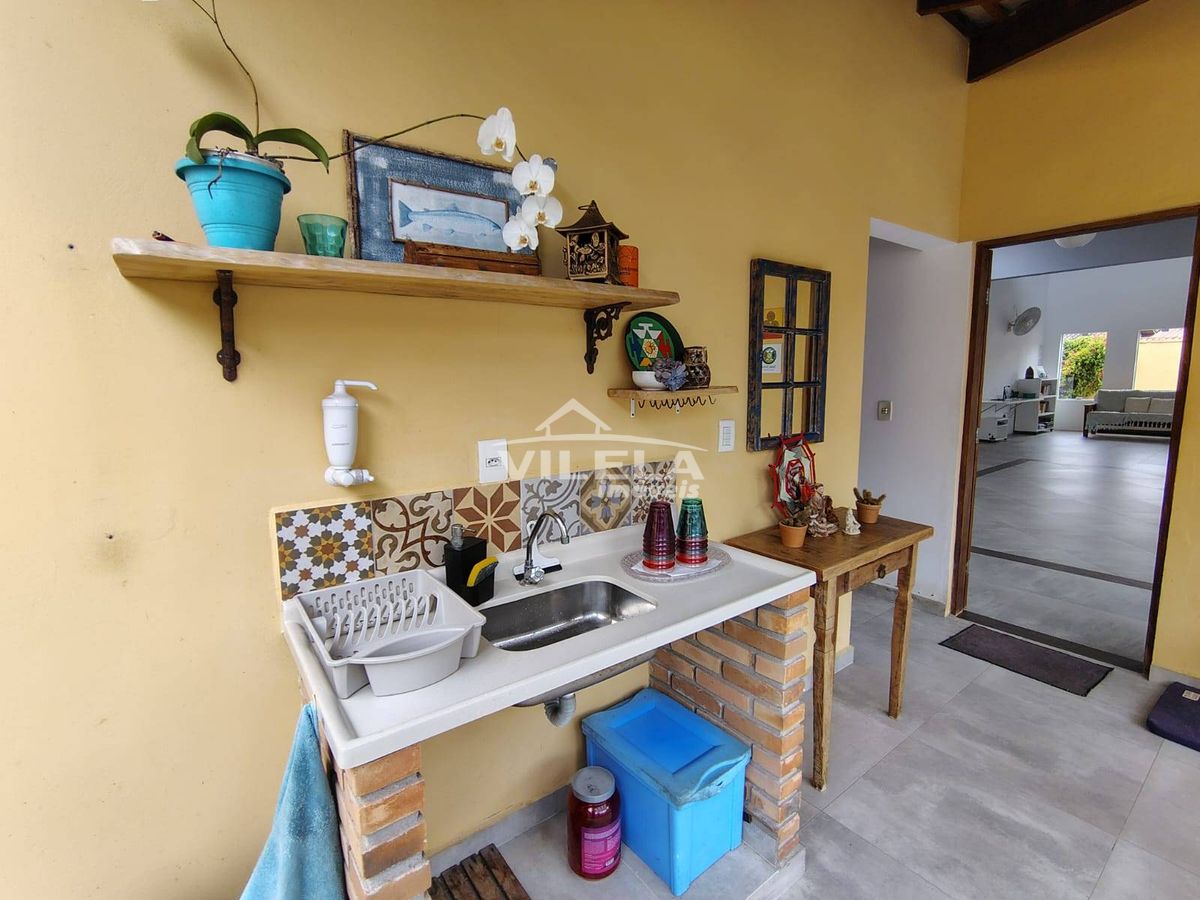 Casa terrea-bairro martin de sá-caraguatatuba-sp