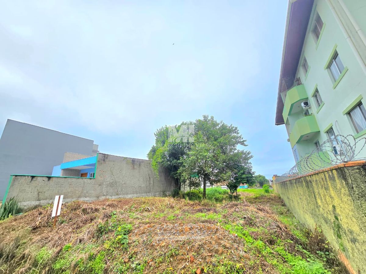 Terreno no Centro em Barra Velha a poucos metros da praia