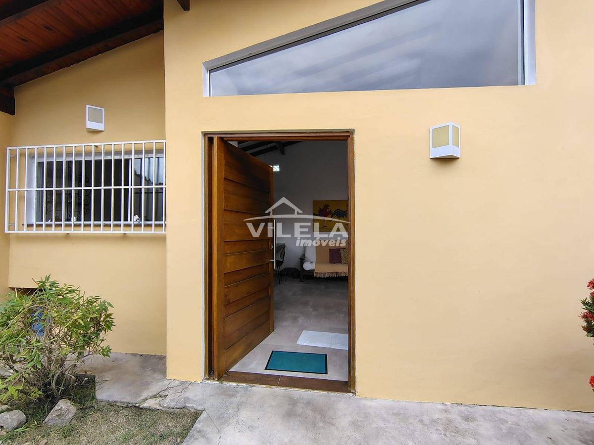 Casa terrea-bairro martin de sá-caraguatatuba-sp