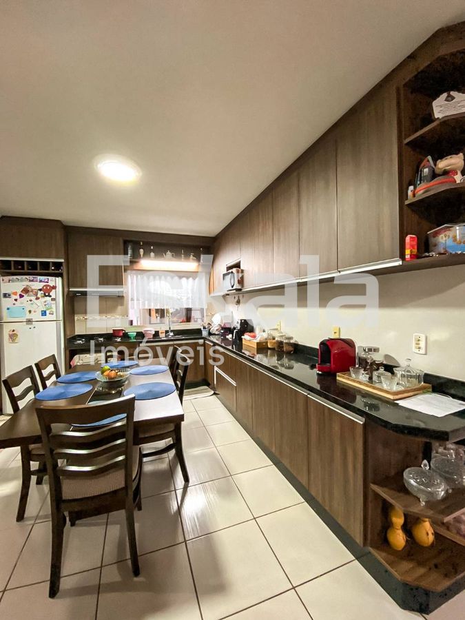 Casa Semi Mobiliada Com 02 Suítes + 01 Quarto Três Rios do Norte - Jaraguá Do Sul