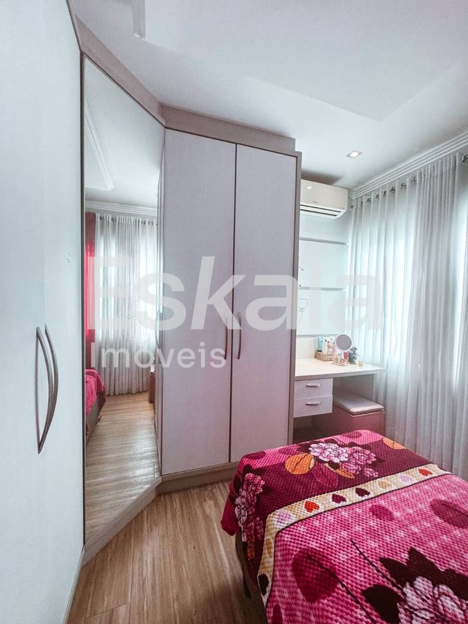 Casa Alto Padrão Mobiliada com 01 Suíte + 03 Quartos Vila Lalau - Jaraguá do Sul