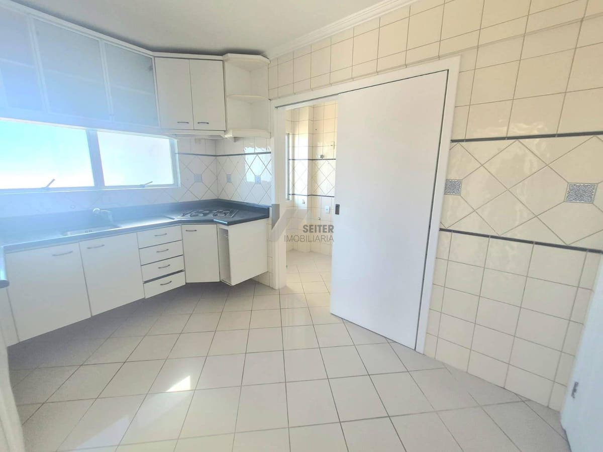 Cobertura a venda de 5 quartos na trindade florianopolis