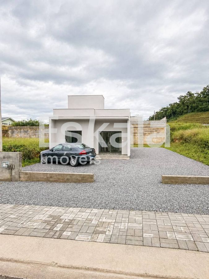 Casa Com 360m² De Área Total Tifa Martins - Jaraguá Do Sul