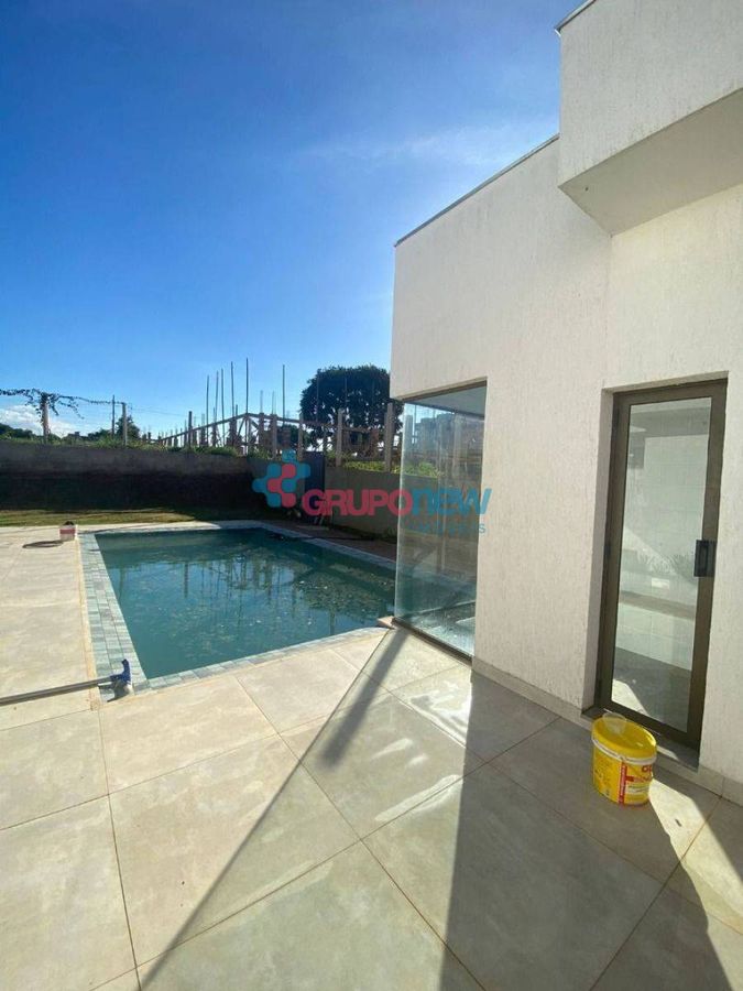 Casa com 4 dormitórios à venda, 350 m² por R$ 2.500.000 - Condomínio Victória Golf - Lagoa Santa/MG
