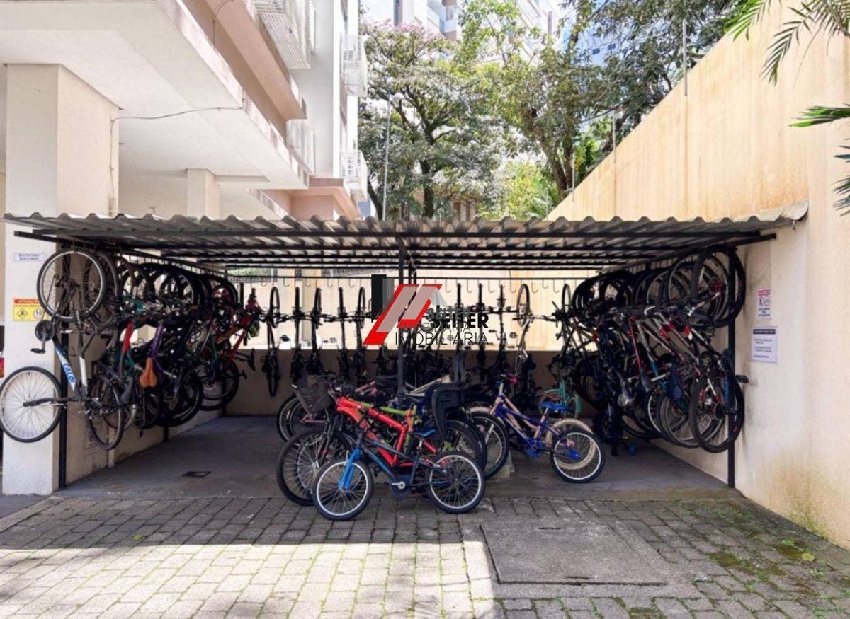 Apartamento de 3 dormitorios e 1 vaga a venda no Itacorubi