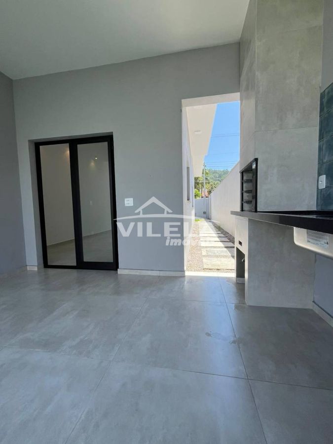 Casa nova e moderna terrea - massaguaçu- caraguatatuba-sp!!