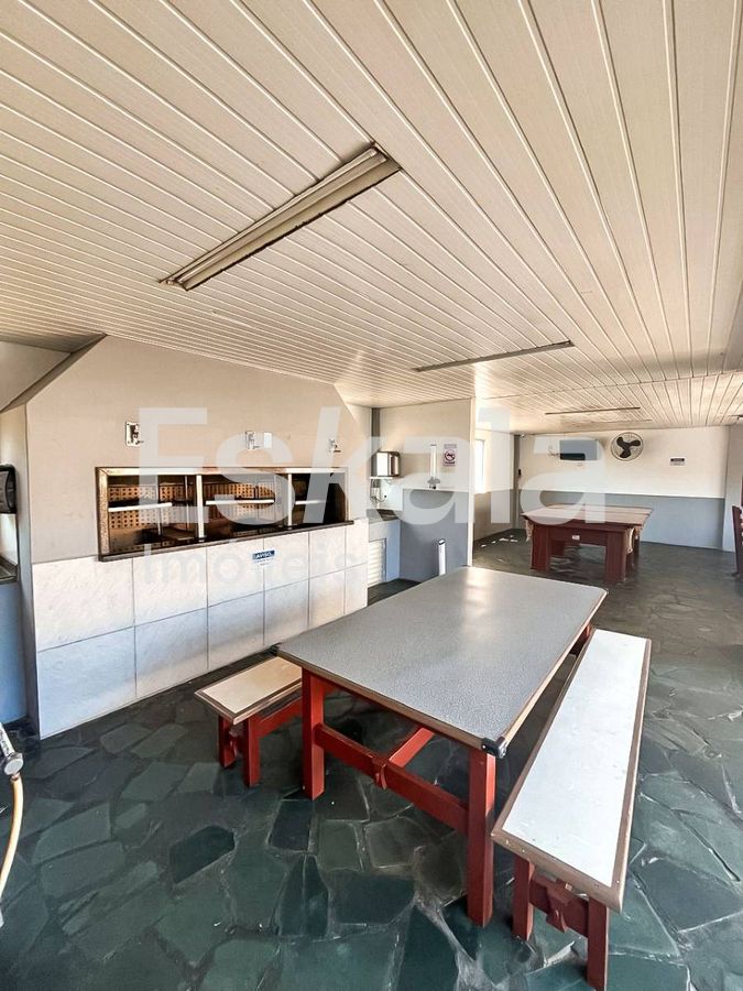 Apartamento semi-mobiliado com 01 suíte + 02 dormitórios centro - jaraguá do sul