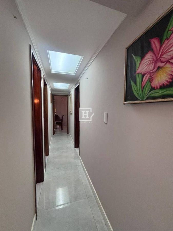 Apartamento com 3 quartos, Farolândia - Aracaju