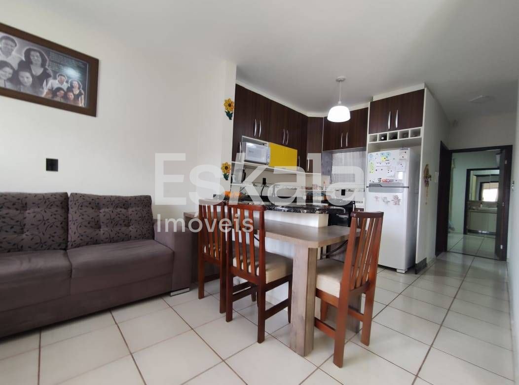 Casa semi-mobiliada com 01 suíte + 01 quarto ilha da figueira - guaramirim