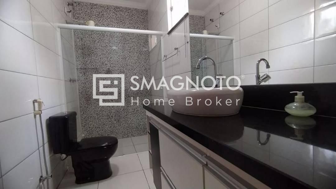 Chácara com 4 dormitórios à venda, 1024 m² por R$ 950.000,00 - Estância Lago Azul (Ártemis) - Piracicaba/SP