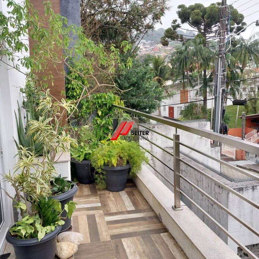 Casa à venda na agronômica florianópolis