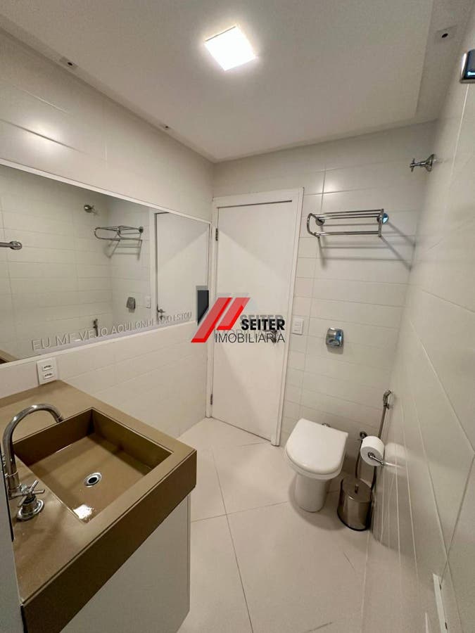 Apartamento 3 dormitórios e suite venda Centro Florianópolis