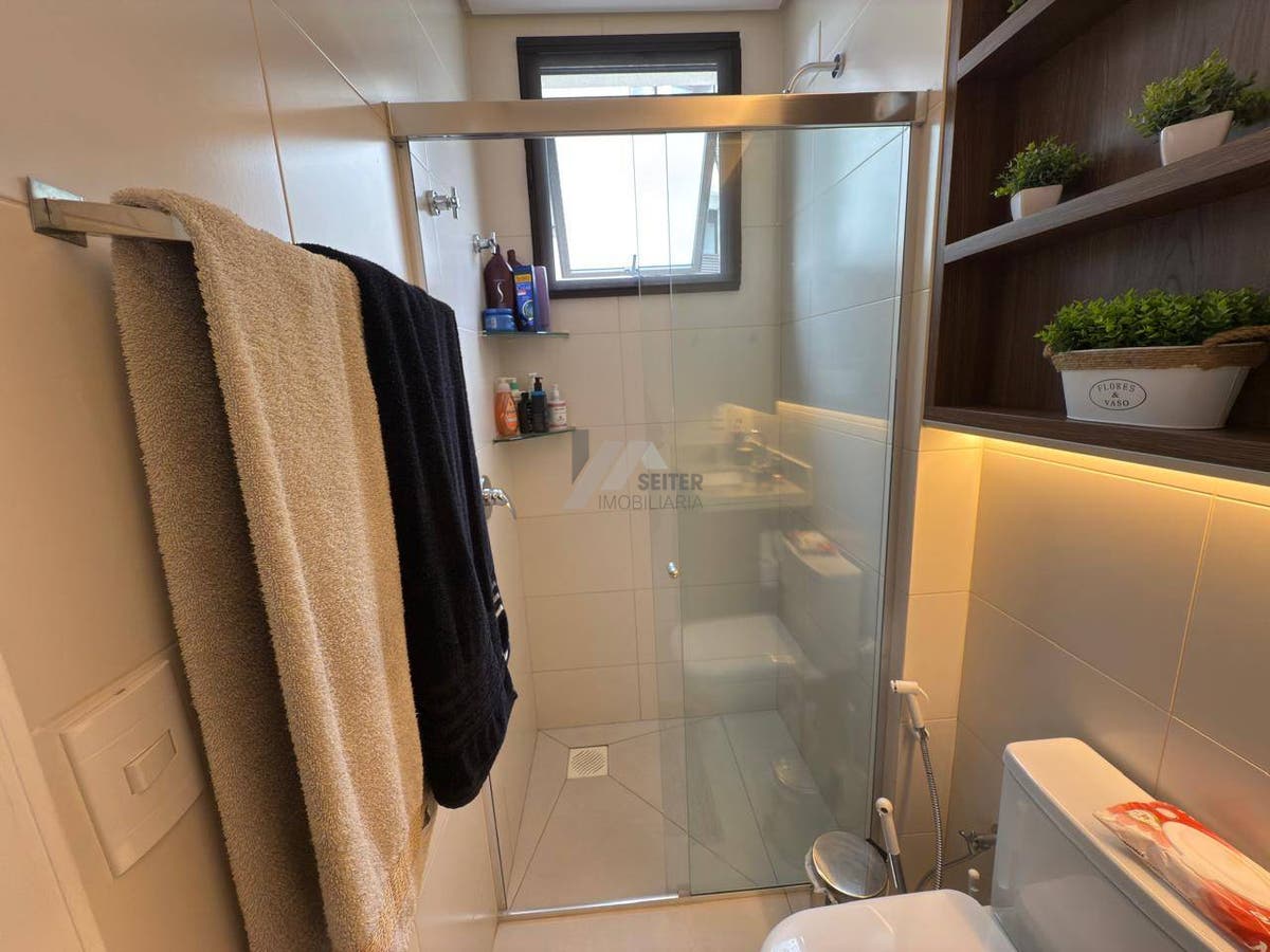 Apartamento, 3 dormitórios, para Venda no Cachoeira do Bom Jesus- Florianópolis