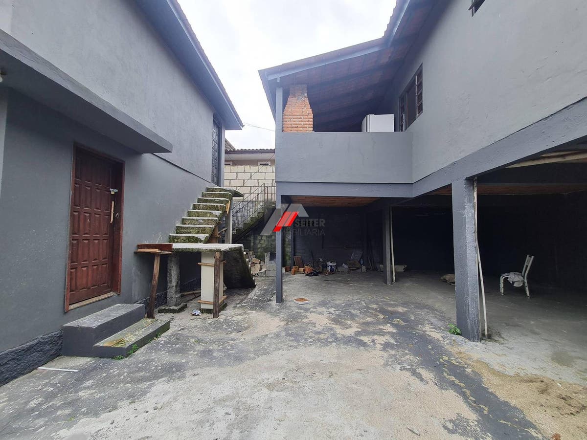 Casa grande venda Monte Verde Florianopolis