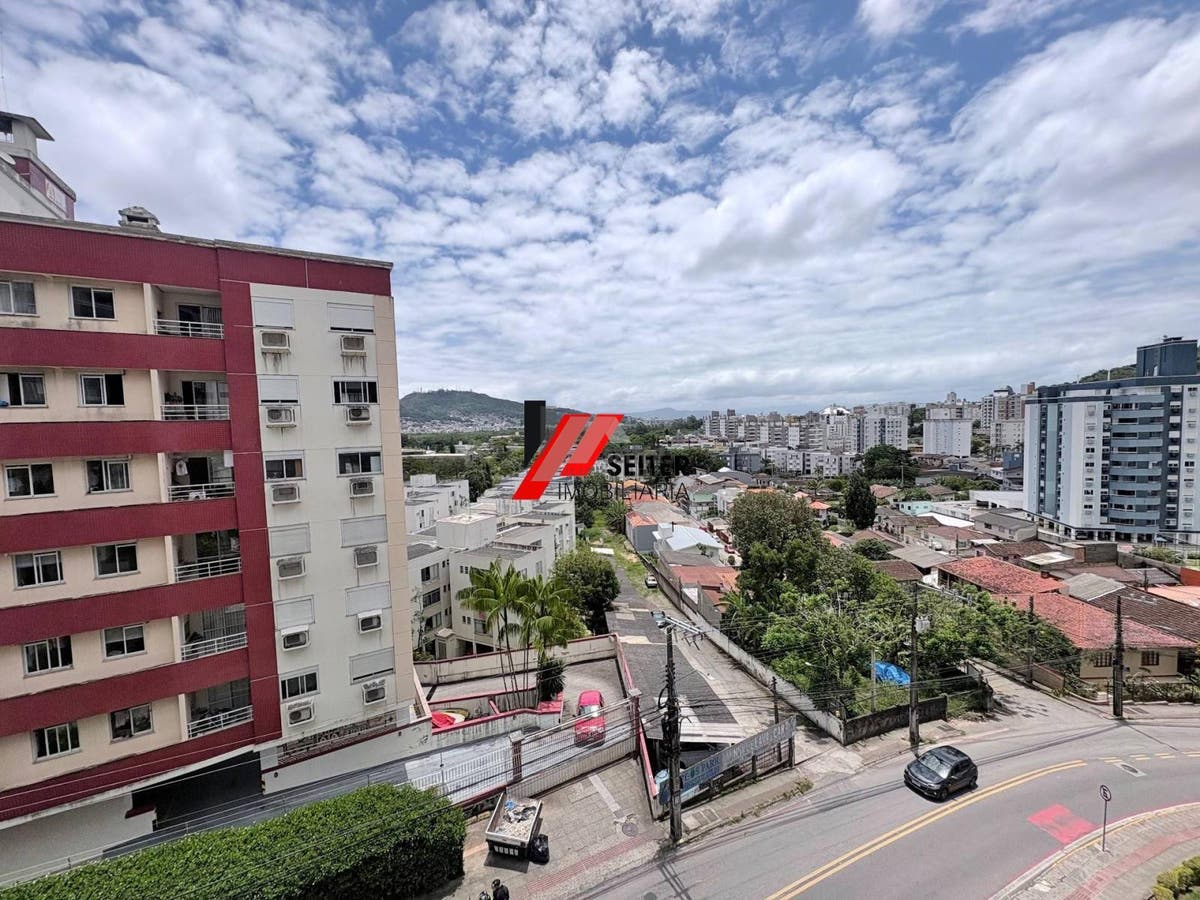 Apartamento de 2 dormitórios a venda Florianopolis Itacorubi