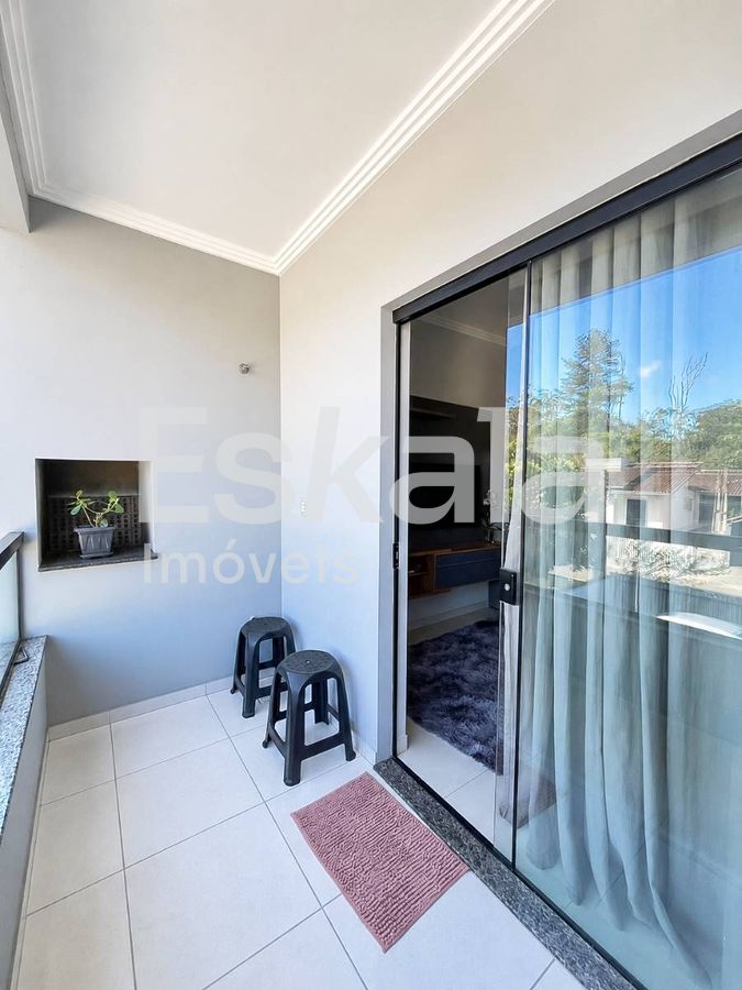 Apartamento Semimobiliado com 02 Quartos Tifa Martins - Jaraguá do Sul