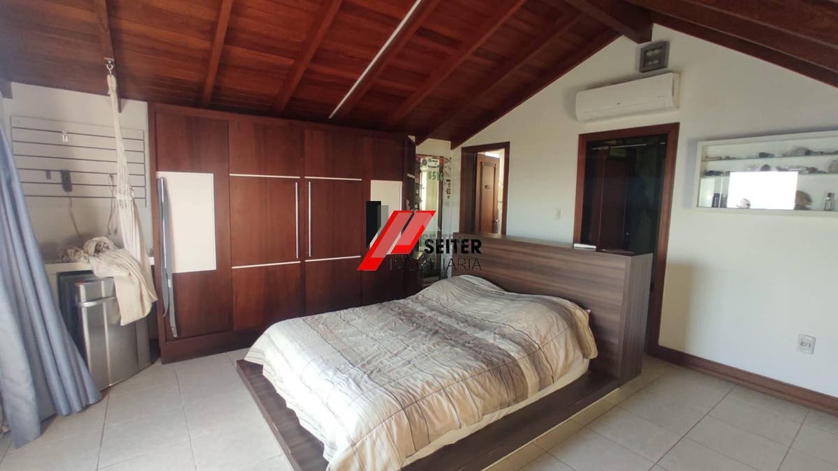 Casa para venda no Joao Paulo 5 dormitorios 500 m²