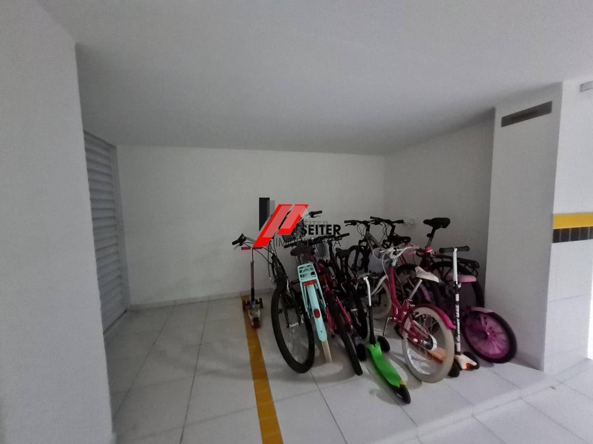 Apartamento de 3 dormitórios a venda Agronômica Florianópolis