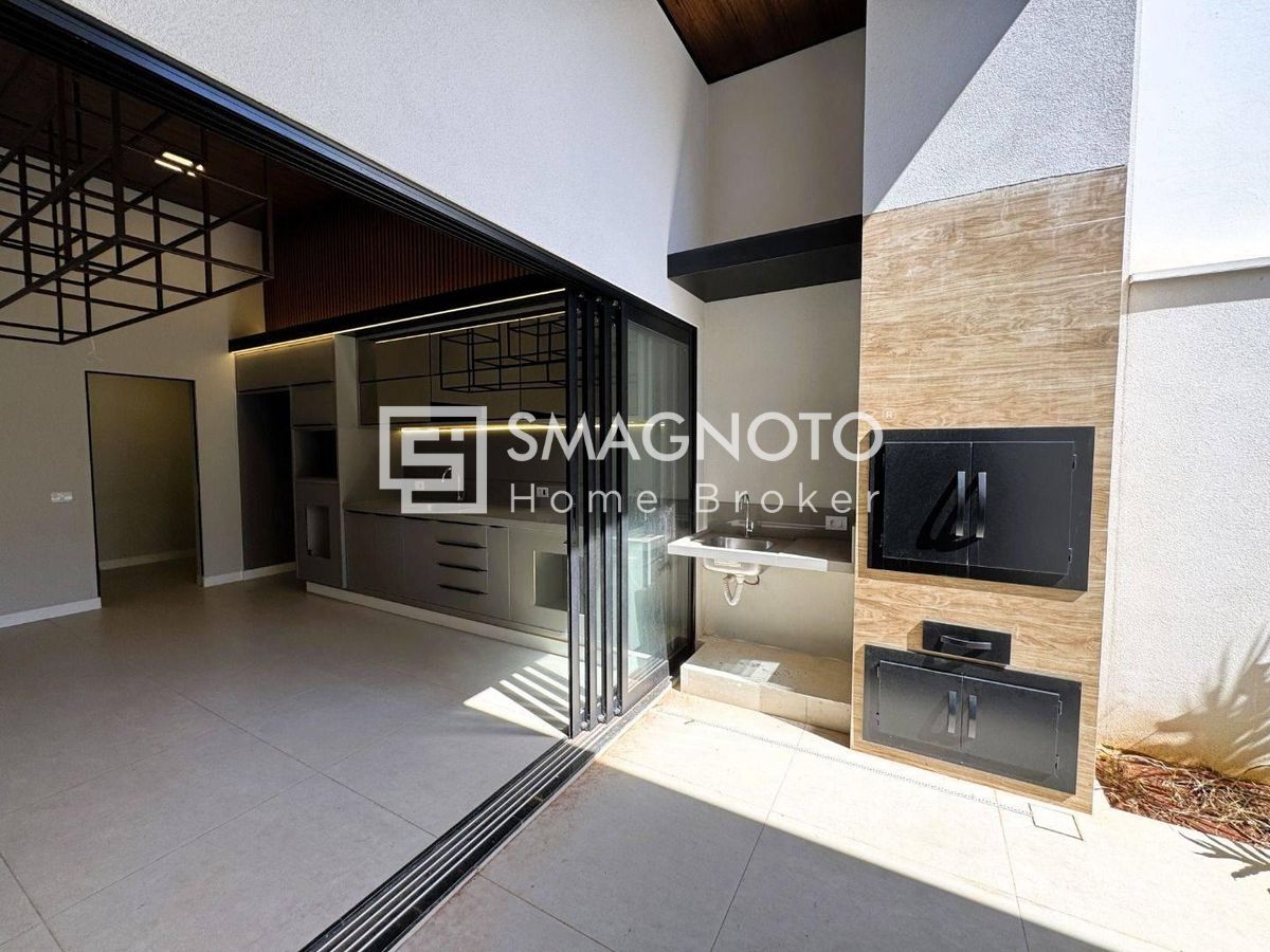 Casa com 3 dormitórios à venda, 130 m² por R$ 950.000,00 - Água Branca - Piracicaba/SP