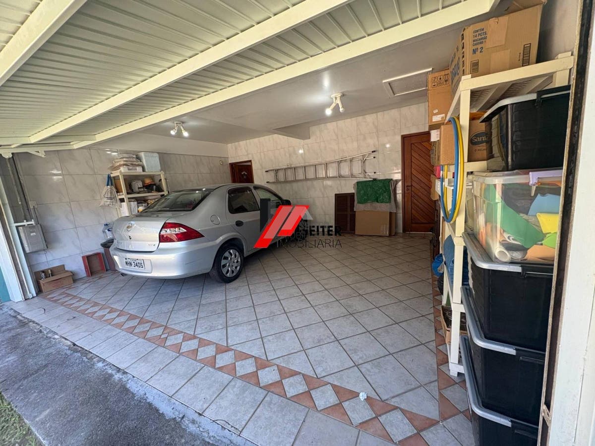 Casa a venda no João paulo próximo ao floripa shopping