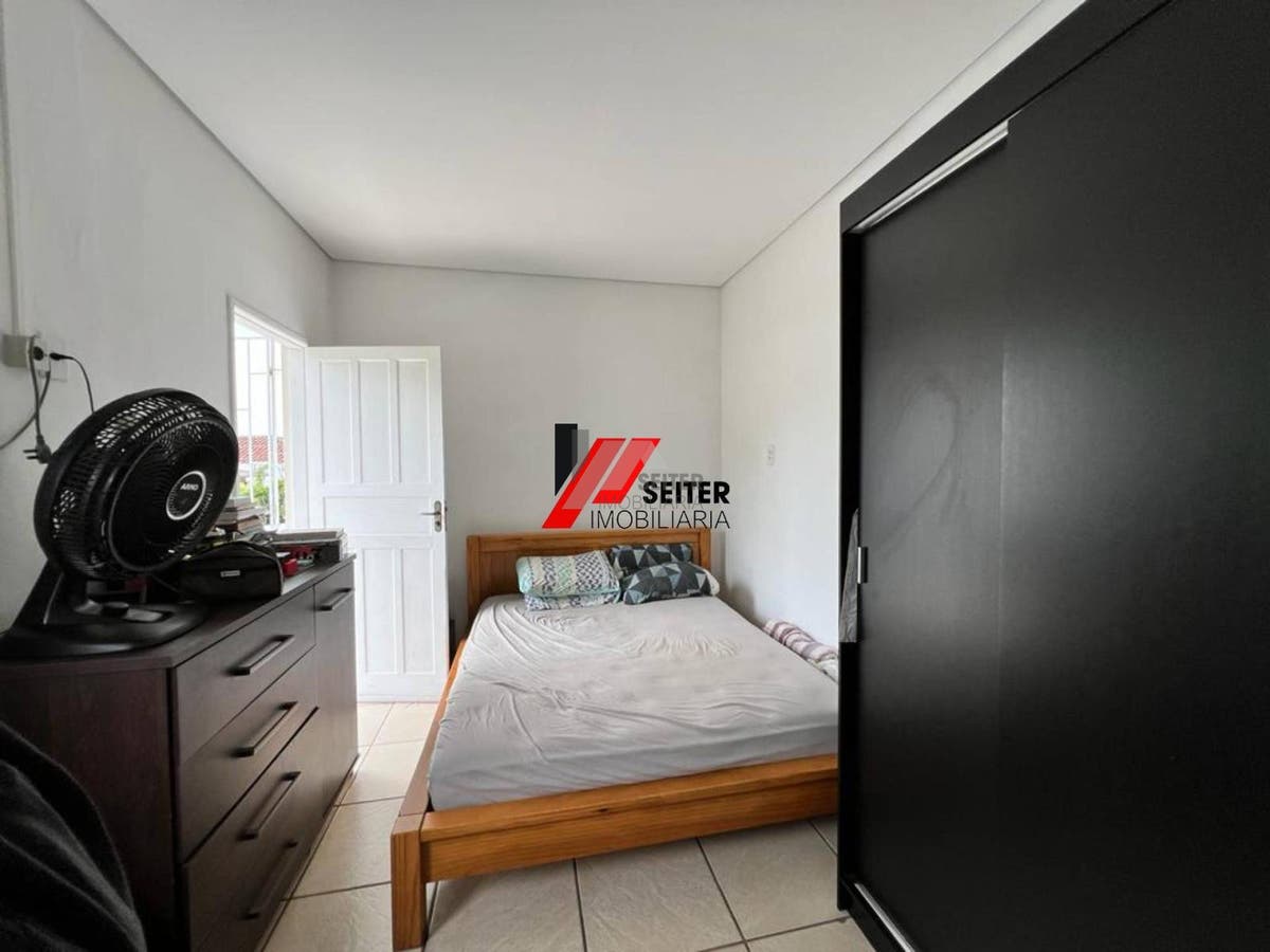 Casa à venda com 2 quartos Agronomica Florianópolis