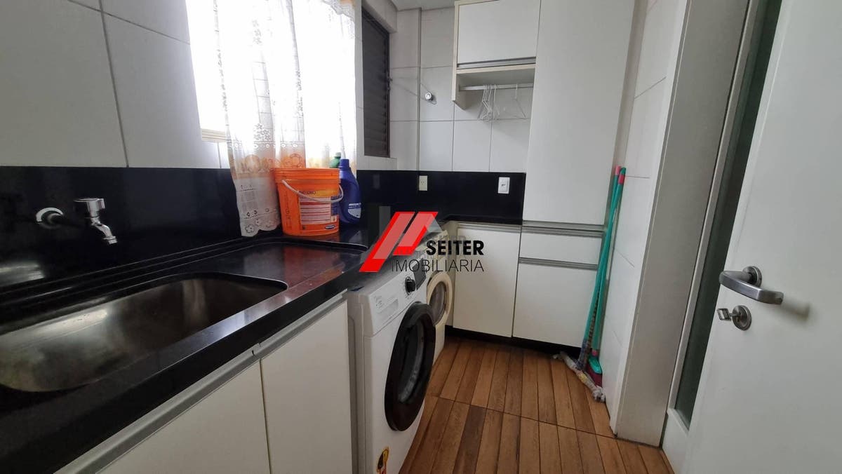Apartamento à venda Beira Mar Agronômica Florianópolis