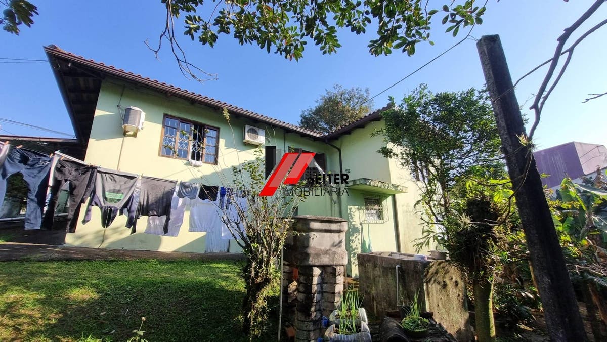 Terreno comercial á venda Saco dos Limões Florianópolis