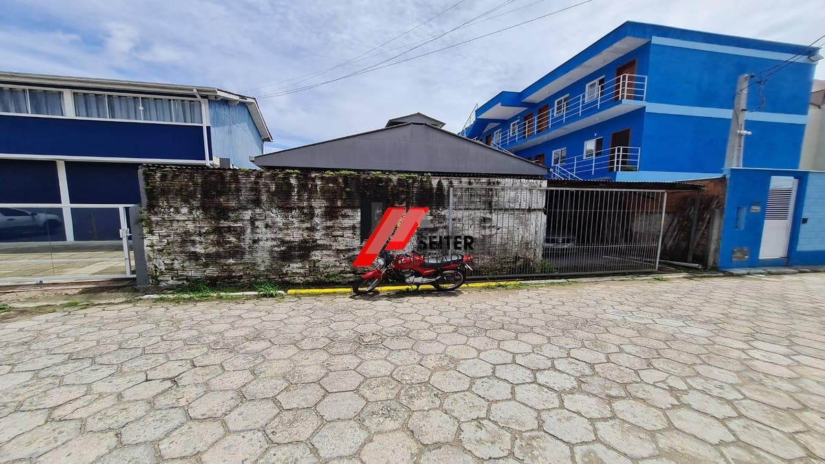 Terreno a venda naTrindade Florianopolis
