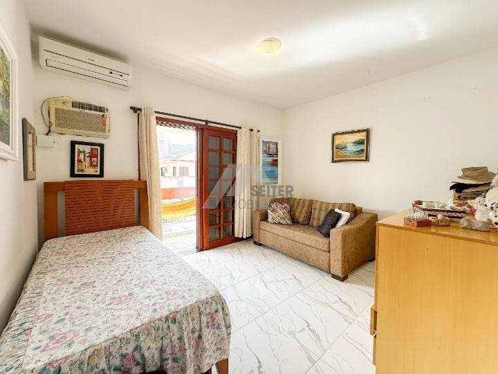 Casa à venda no Santa Mônica- Florianópolis