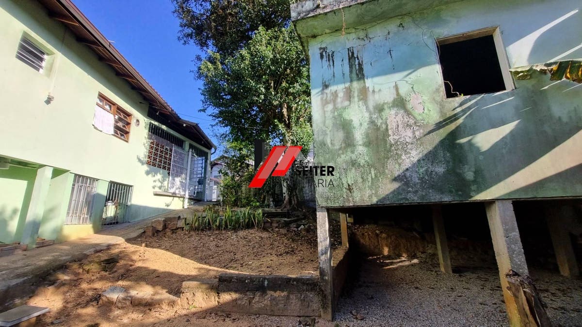 Terreno comercial á venda Saco dos Limões Florianópolis