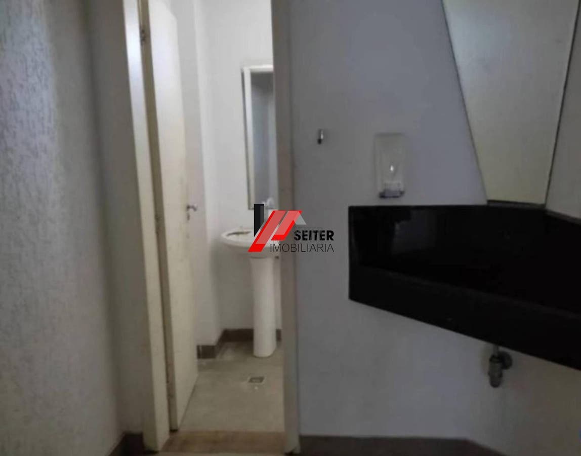 Prédio comercial para locação centro de Florianópolis rua saldanha marinho