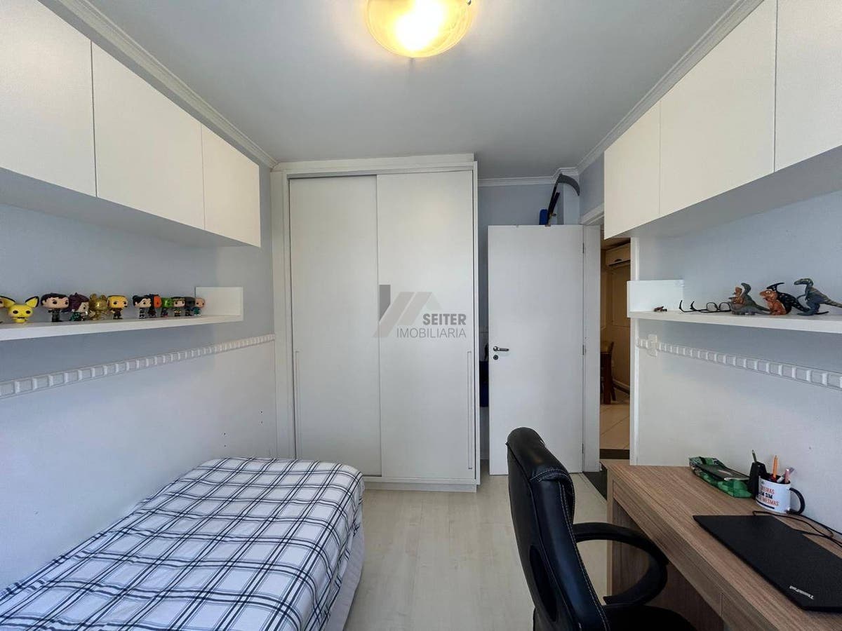 Apartamento com 3 dormitórios para a venda no Itacorubi