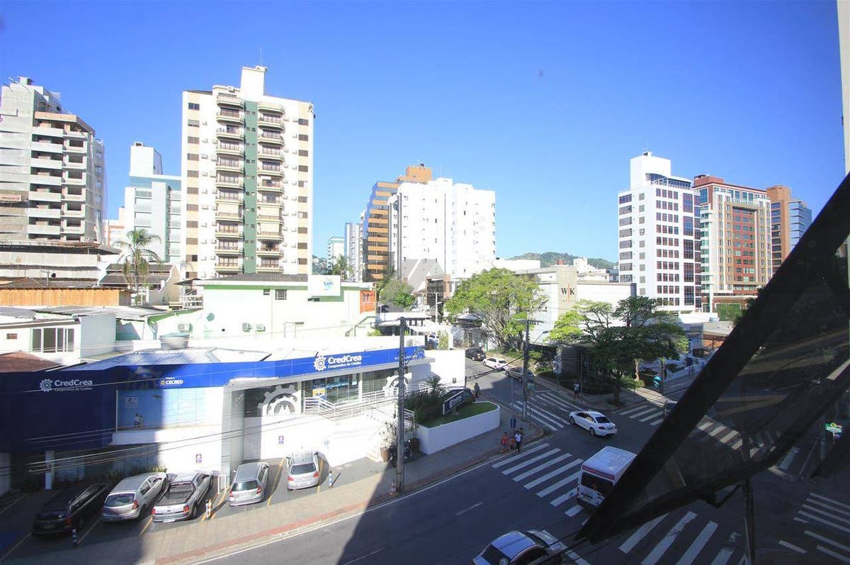 Sala Comercial - Centro Comercial Granemann