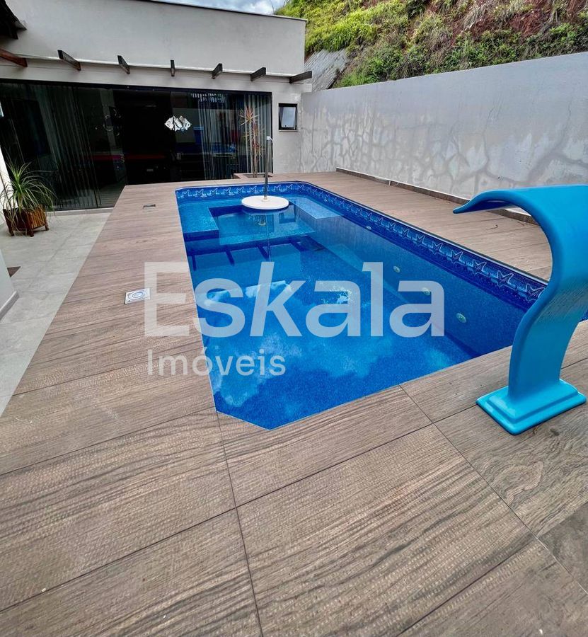 Casa semi - mobiliada com 01 suíte + 02 quartos e piscina amizade - jaraguá do sul