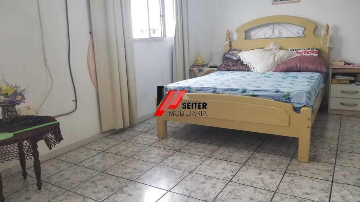 Casa 3 dormitórios com suite venda Pantanal Florianópolis