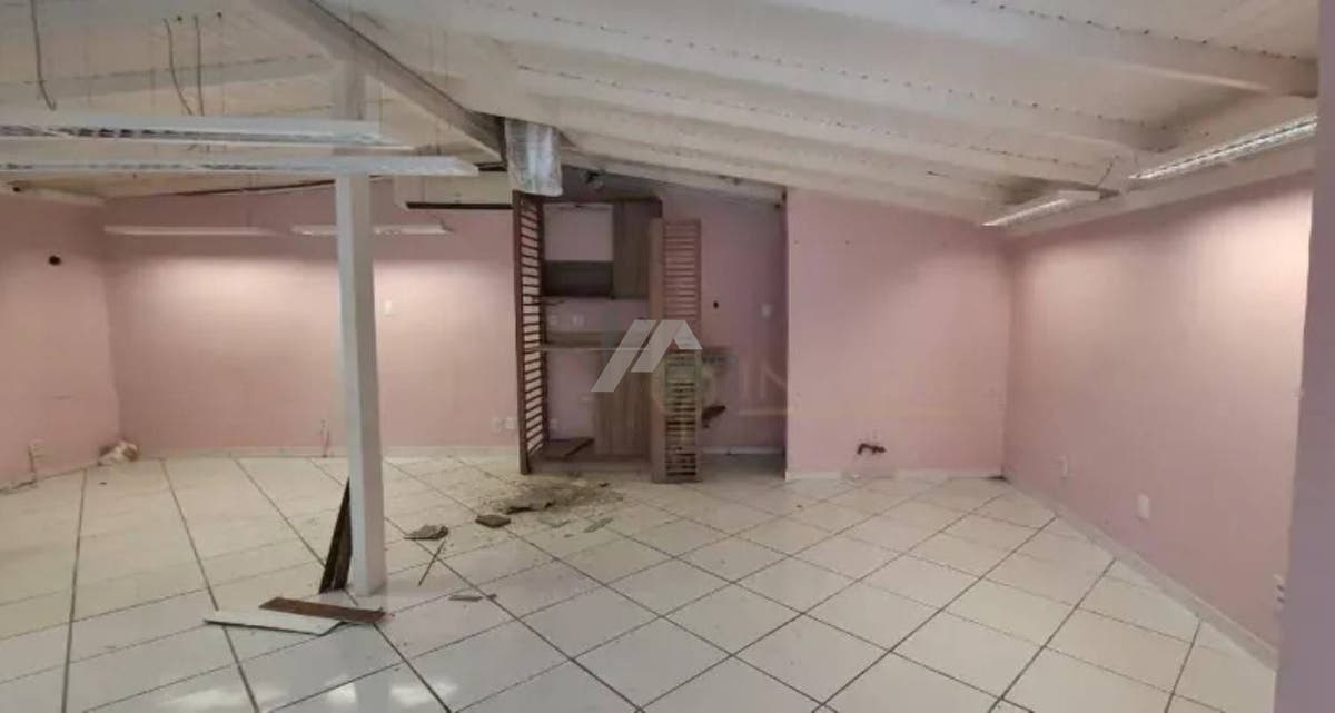 Ponto comercial 80m²para alugar na trindade
