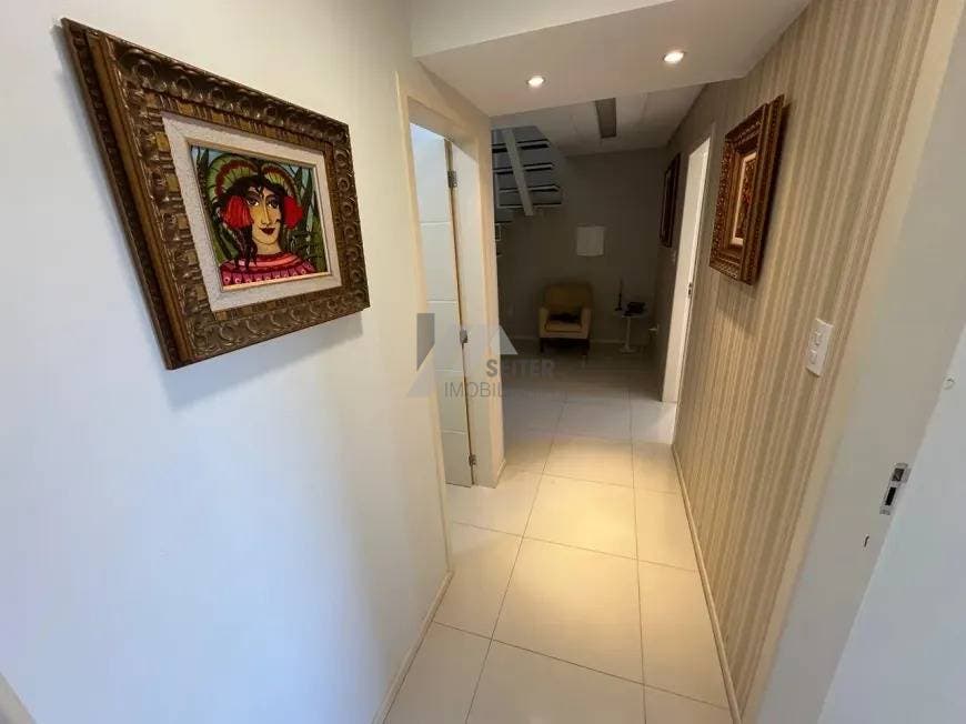 Residencial › Apartamento, 3, para Venda no Carvoeira- Florianópolis
