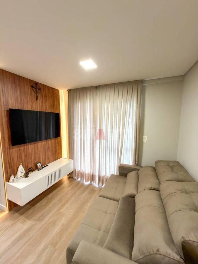 Apartamento mobiliado com 2 quartos na Vila Nova com elevador