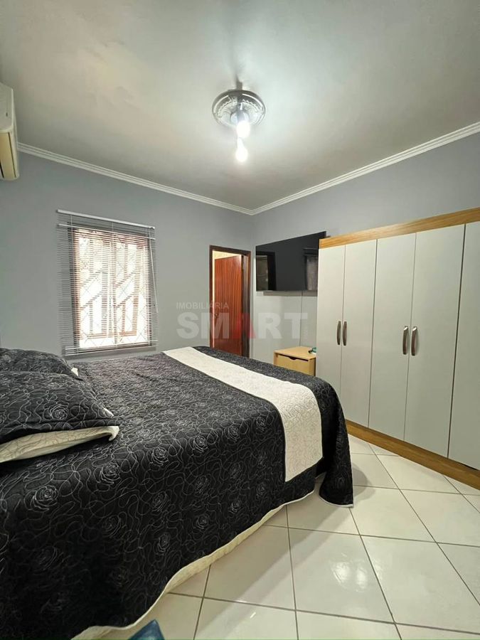 Casa com Piscina 1 Suíte e 2 Quartos no Centro de Jaraguá do Sul