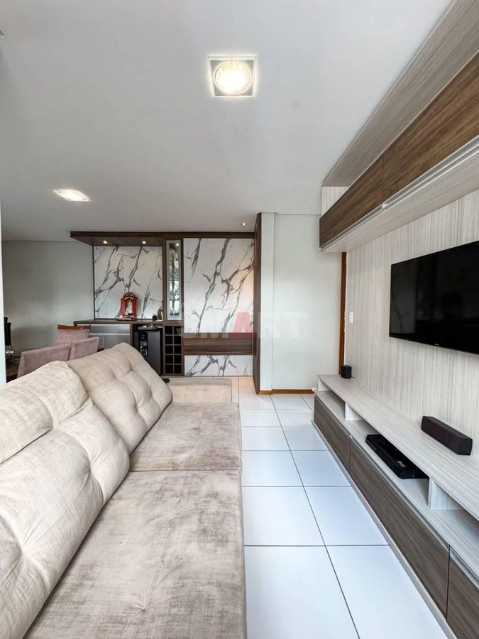 Apartamento no Bairro Nova Brasília Com 01 Suíte + 01 Quarto