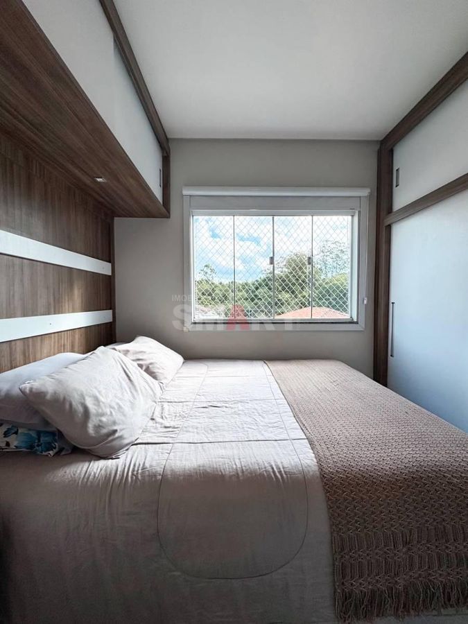 Apartamento no Bairro Nova Brasília Com 01 Suíte + 01 Quarto